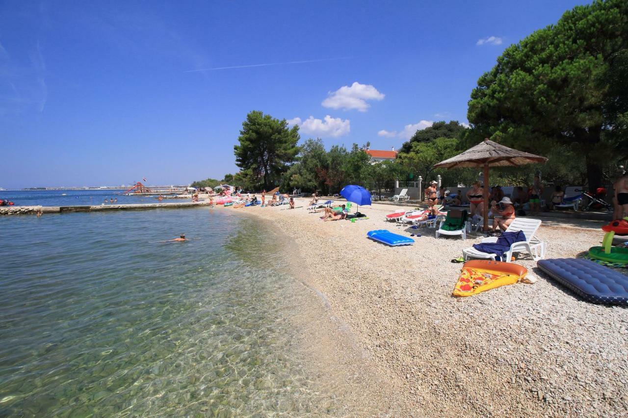 Holiday House Andrija Бибине Екстериор снимка
